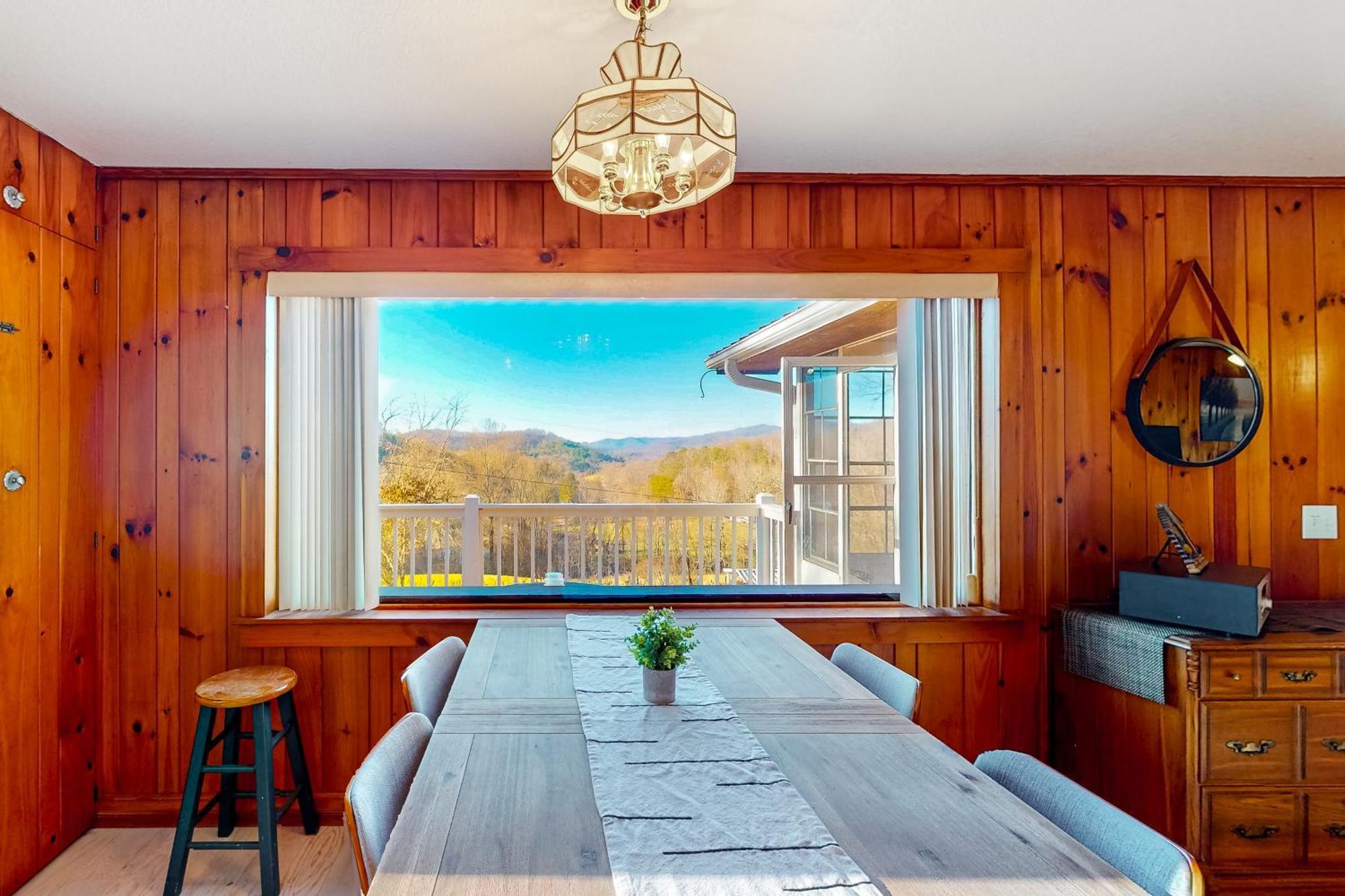 Tumbling Leaf Cabin Франклин Екстериор снимка
